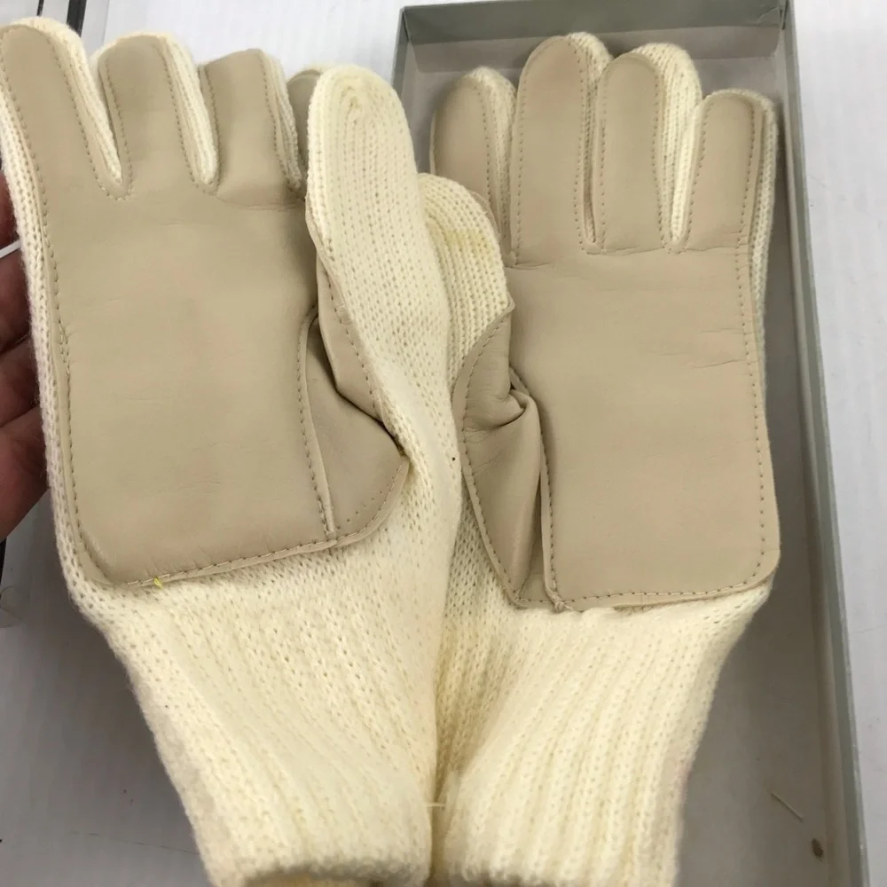 Ladies Driving Gloves - Cream